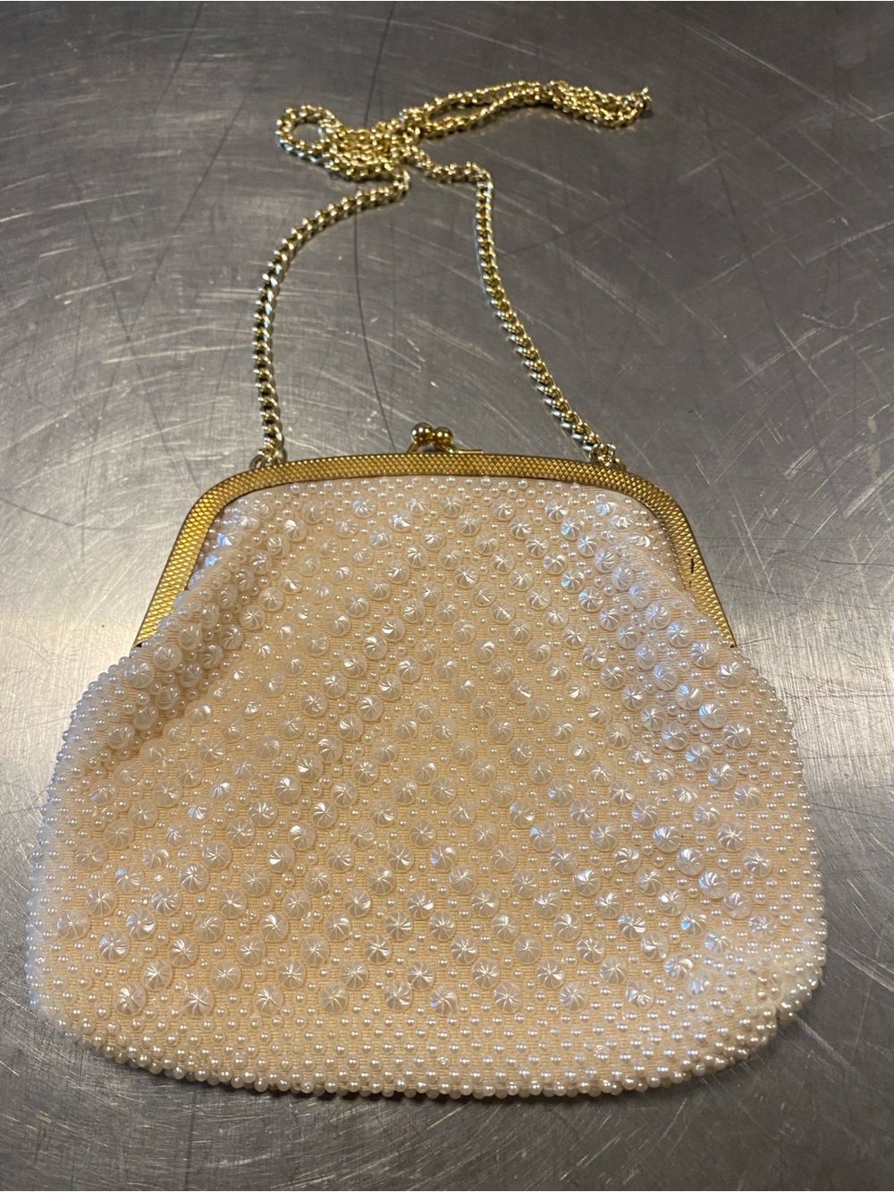 Vintage Pearl-Beaded Cream Evening Crossbody Bag with Gold Chain